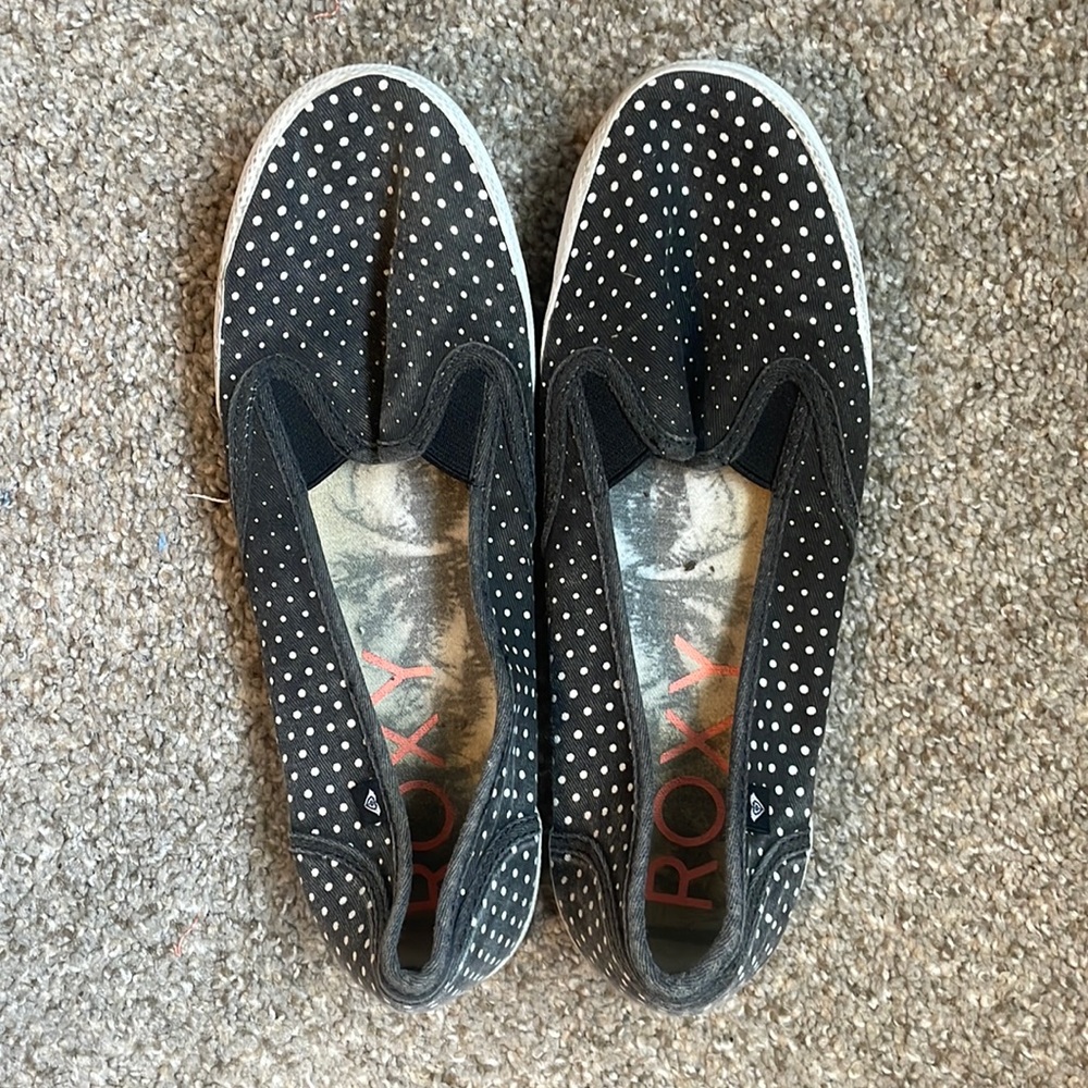 Roxy polka dot shoes